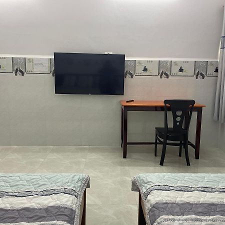 Thien Ngoc Hostel Can Tho Buitenkant foto